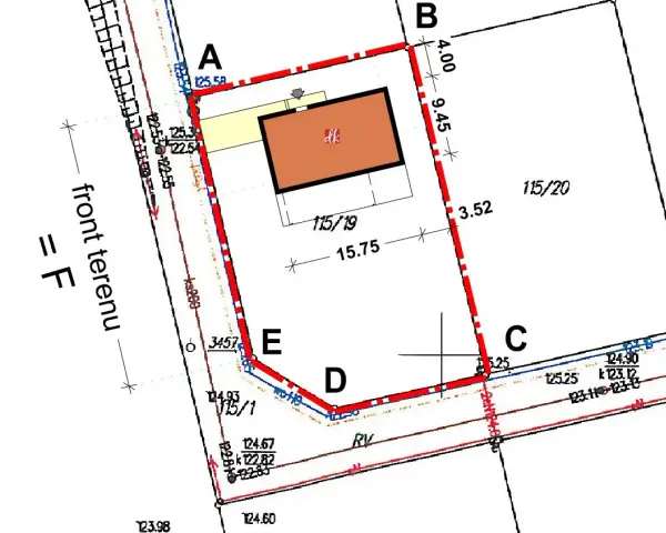 Plan działki z zaznaczonym budynkiem i wymiarami. Określona powierzchnia zabudowy na działce 115/19.